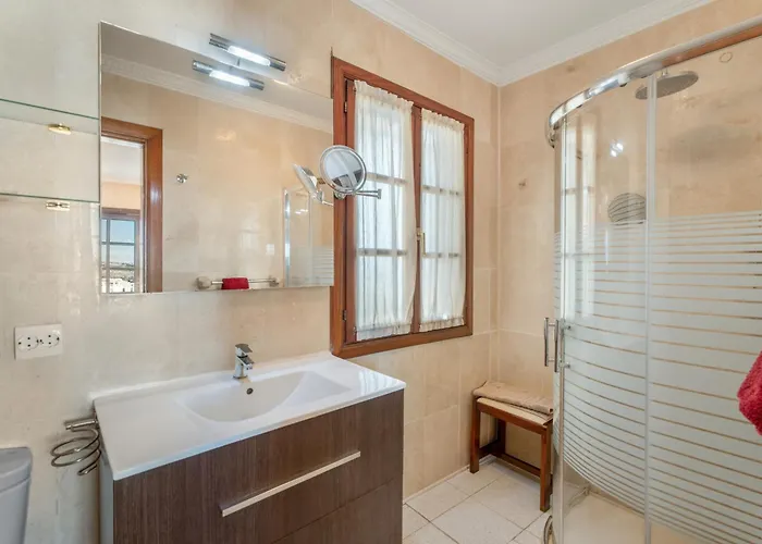 Exclusive Americas * Costa Adeje (Tenerife)